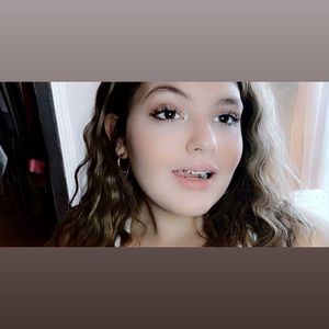 Meet your Posher, Kylee